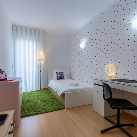 Charm 3bdr W/balcony By Lovelystay 公寓 Lisboa