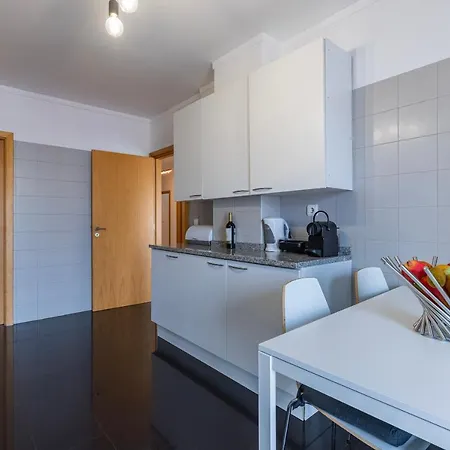 Charm 3bdr W/balcony By Lovelystay Apartment Lissabon