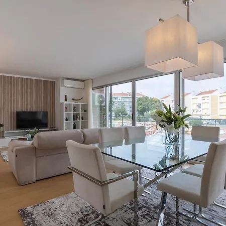 Charm 3bdr W/balcony By Lovelystay 公寓 *