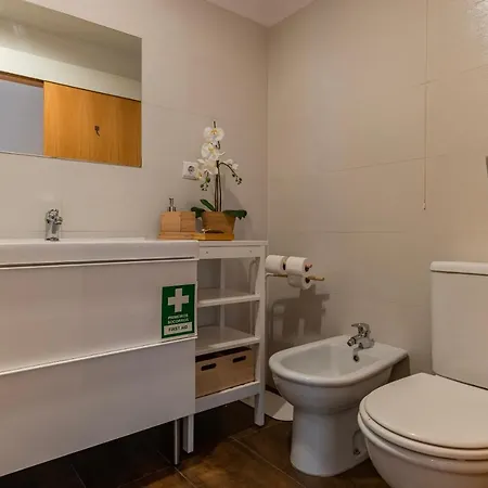 Charm 3bdr W/balcony By Lovelystay Appartement *