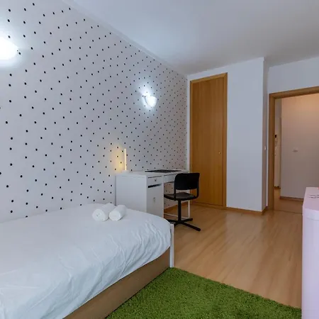 Charm 3bdr W/balcony By Lovelystay Apartamento *
