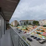 Charm 3bdr W/balcony By Lovelystay Apartment Lissabon