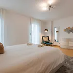 Charm 3bdr W/balcony By Lovelystay Apartment Lissabon